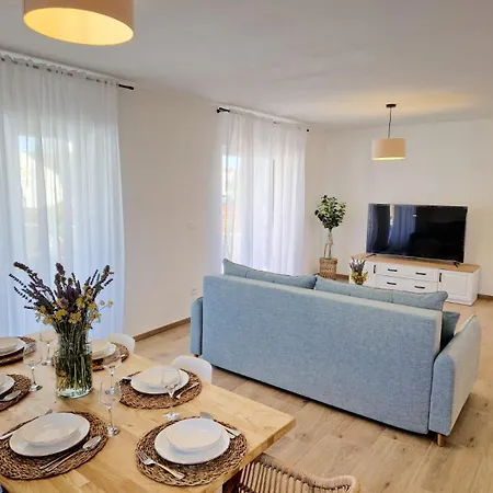 Rustic House Konfidenca Biograd Na Moru