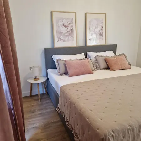 Rustic House Konfidenca Biograd Na Moru