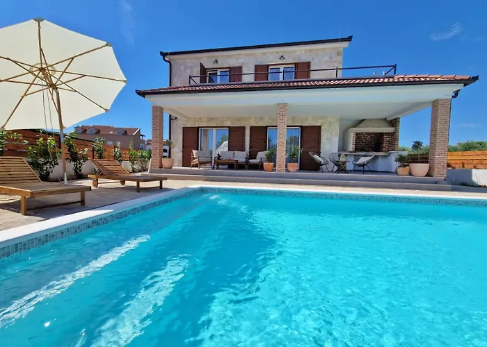 Вилла Rustic House Konfidenca *