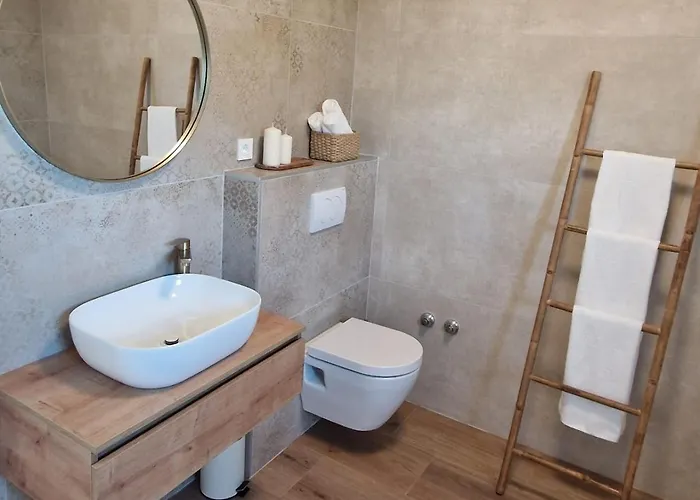 Вилла Rustic House Konfidenca Биоград-на-Мору