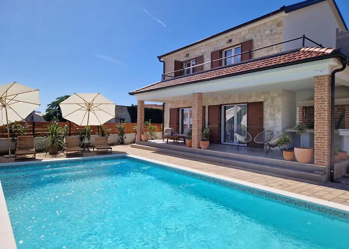 Rustic House Konfidenca 비오그라드나모루