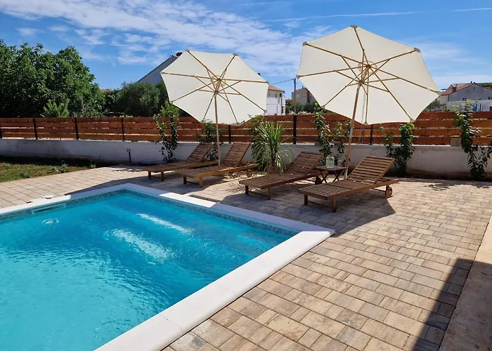 Rustic House Konfidenca 비오그라드나모루