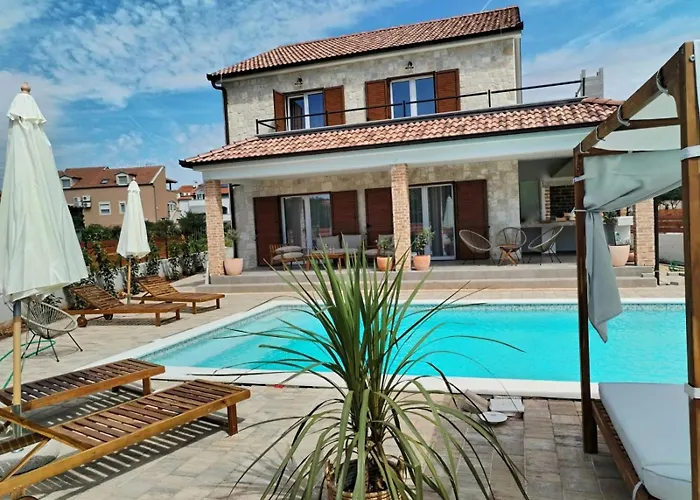 Rustic House Konfidenca *